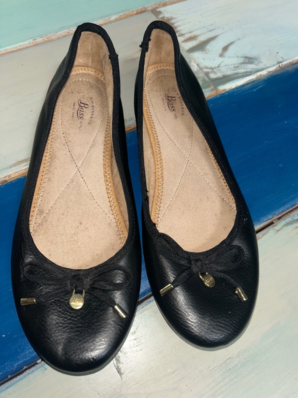 G.H. Bass & Co Bass-Lacy Black Leather Ballet Flats Bow Accent Women's Size 8M